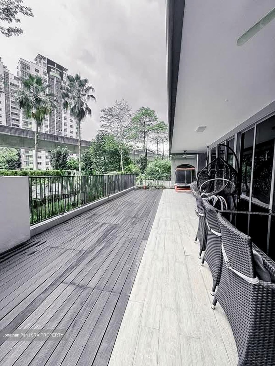 Prive (D19), Condominium #531068101